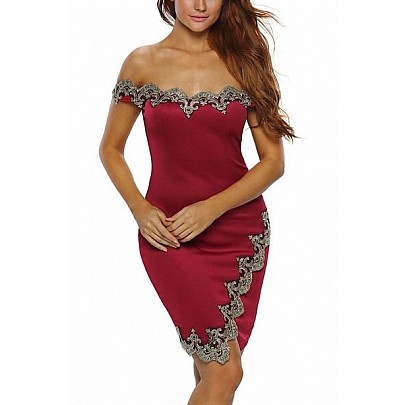 Dámské šaty s aplikací Vanda - červené