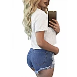Dámský top s aplikací Linda - bílý Dámský top s aplikací Linda - bílý