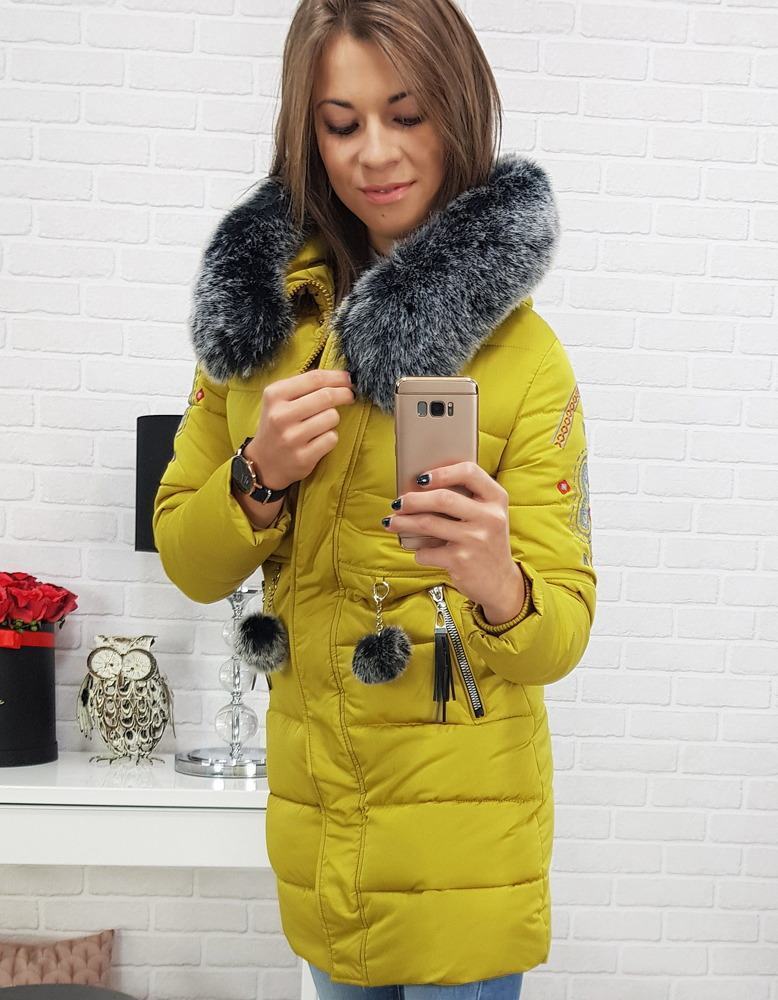 Zimní dámská bunda s kožíškem - žlutá vty0405
